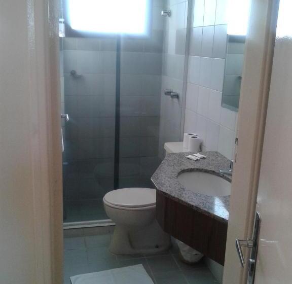 غرفة قياسية, Real Park