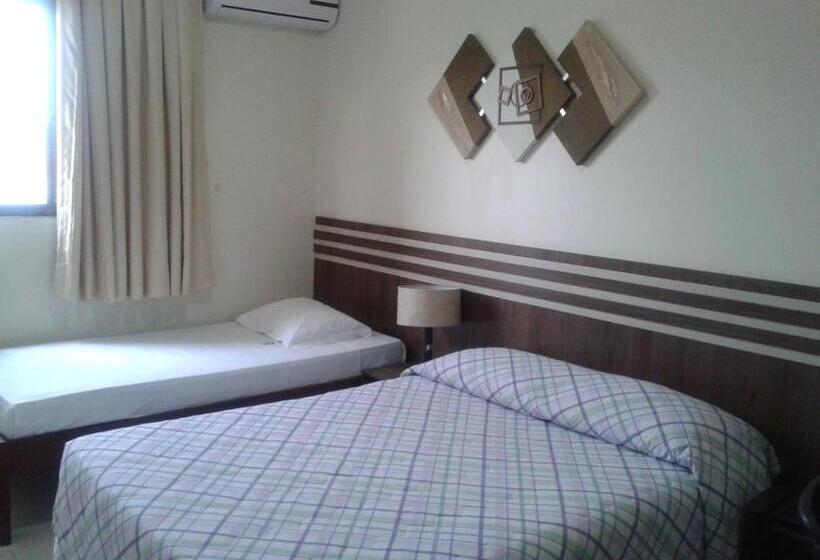 غرفة قياسية ثلاثية, Real Park