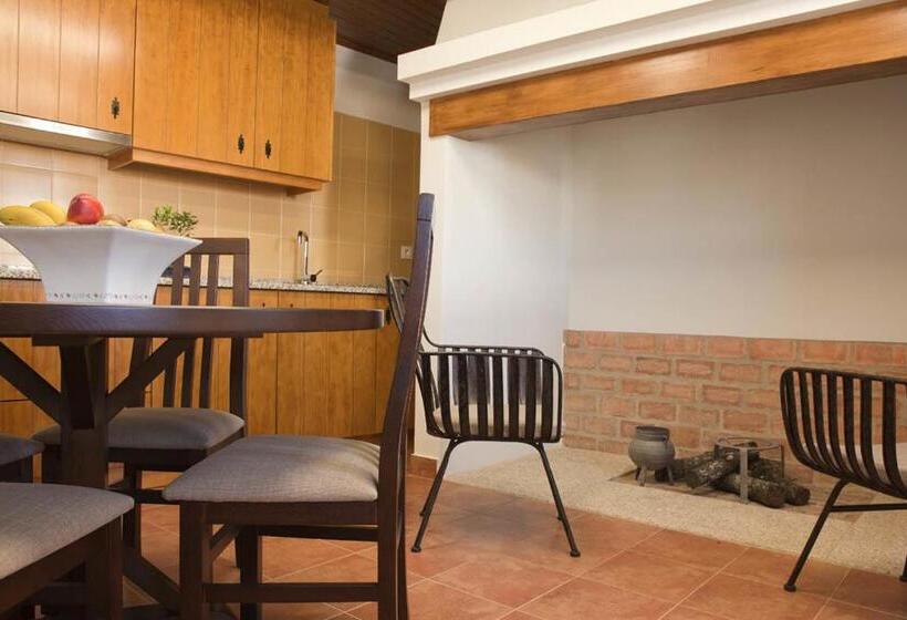 سوئیت 2 خوابه, Herdade Da Urgueira