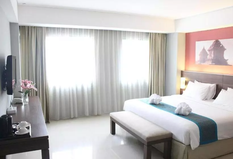سوییت جونیور, Sahid Mutiara Karawaci