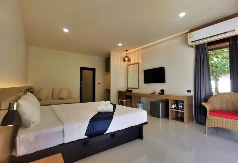 בקתה סטנדרטית, Nana Beach Hotel & Resort