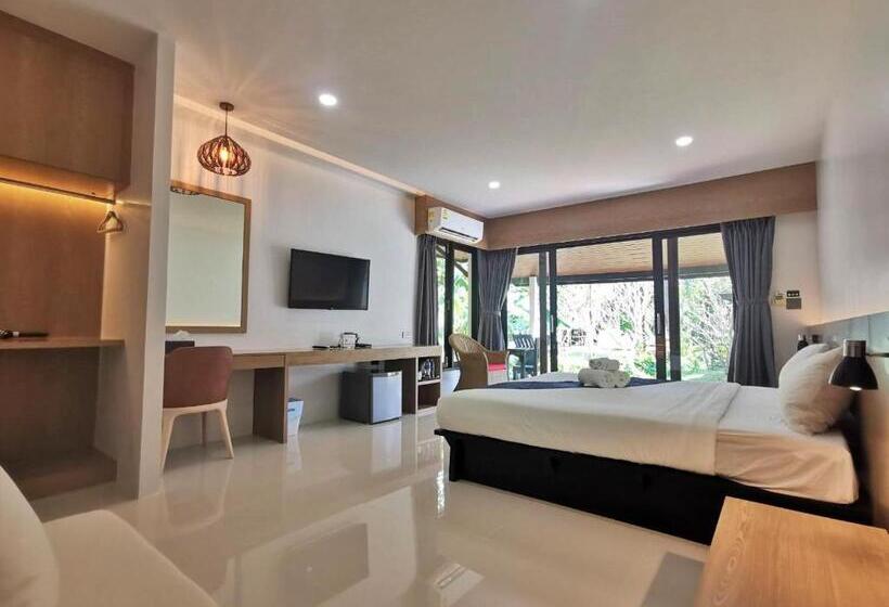 Бунгало Стандарт, Nana Beach Hotel & Resort