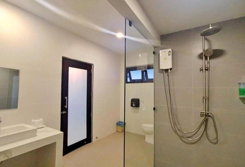 בונגלו סטנדרט 2 חדרי שינה, Nana Beach Hotel & Resort