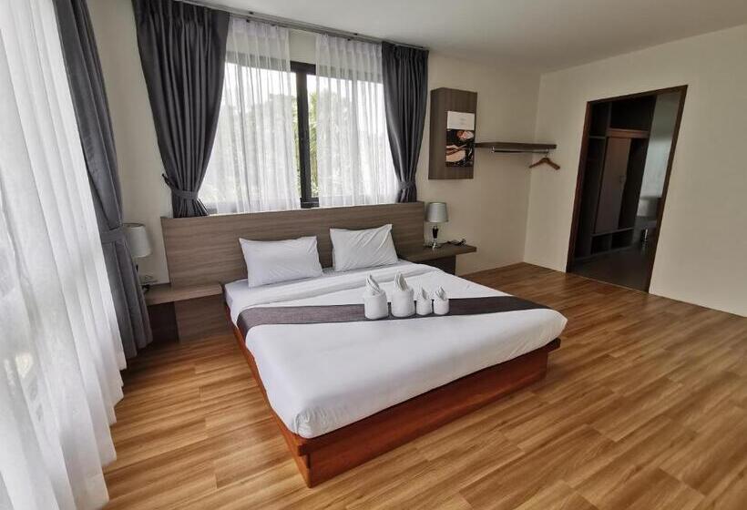 חדר משפתחתי סופריור, Nana Beach Hotel & Resort