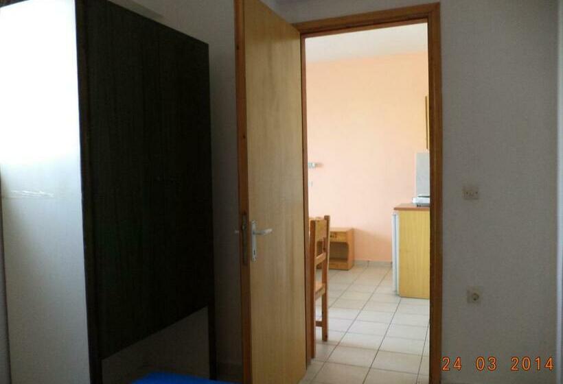 Апартаменты 2 Спальни, Oasis Tigaki