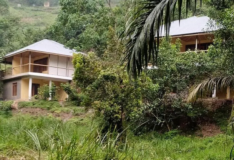 اتاق استاندارد با بالکن, Nshongi Camp