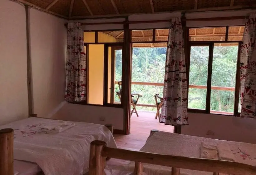 اتاق استاندارد با بالکن, Nshongi Camp