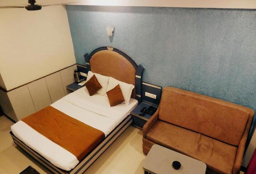 Номер Стандарт, Vishal Plaza