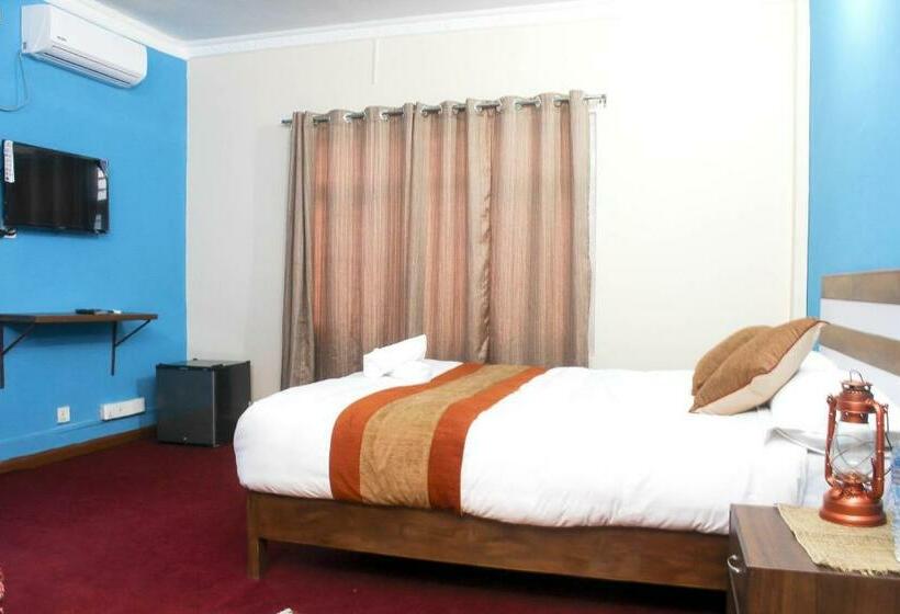 اتاق سوپریور با تخت بزرگ, Gorkha Chhen Bed & Breakfast