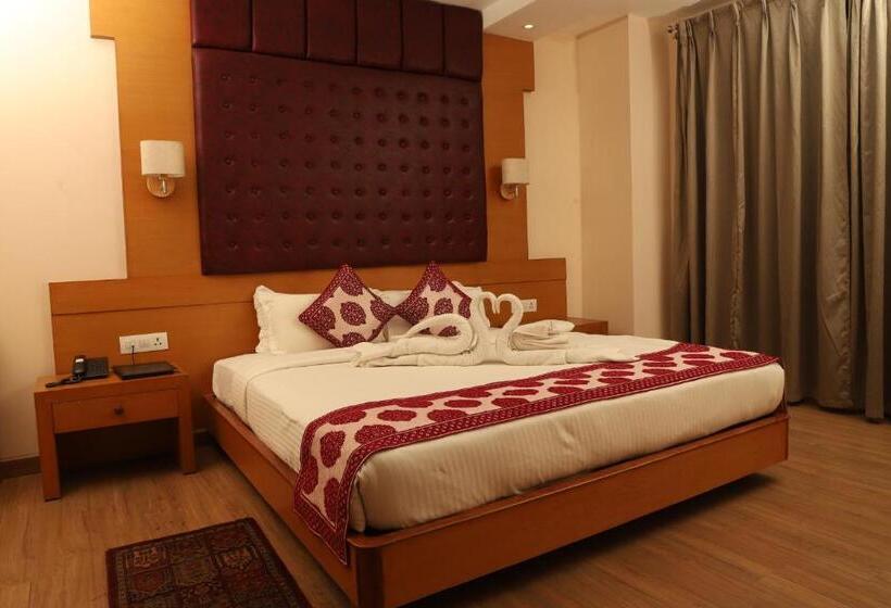 اتاق لوکس یک تخته, Verandah