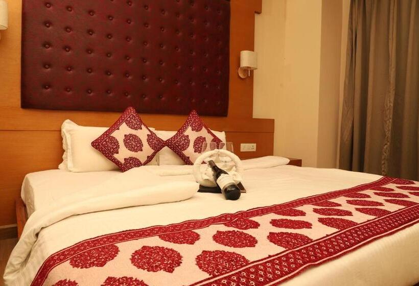 اتاق لوکس یک تخته, Verandah