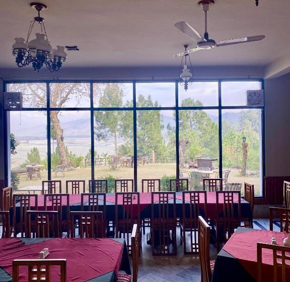 اتاق استاندارد یک تخته با بالکن, Rock City Resort