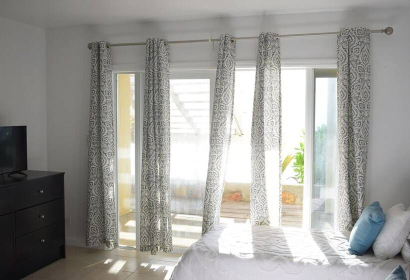 Номер Стандарт Вид на Море, The Sands