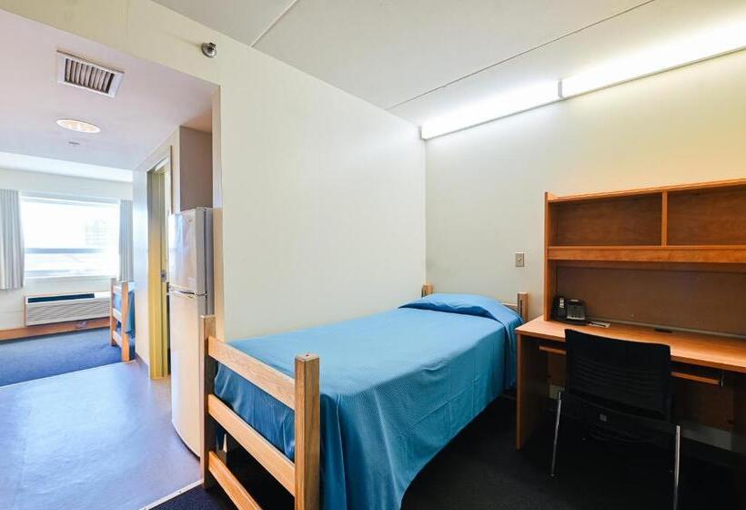 标准间, Backpacker College At St Lawrence University