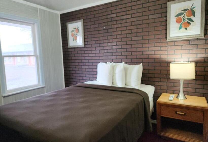 חדר בסיסי, Country Club Inn