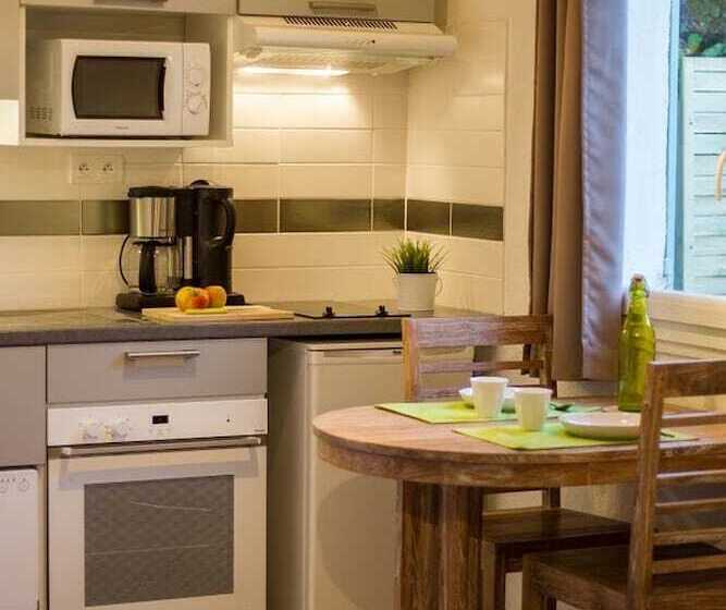 スタンダードスタジオ, Odésia Vacances Domaine Du Thronnet