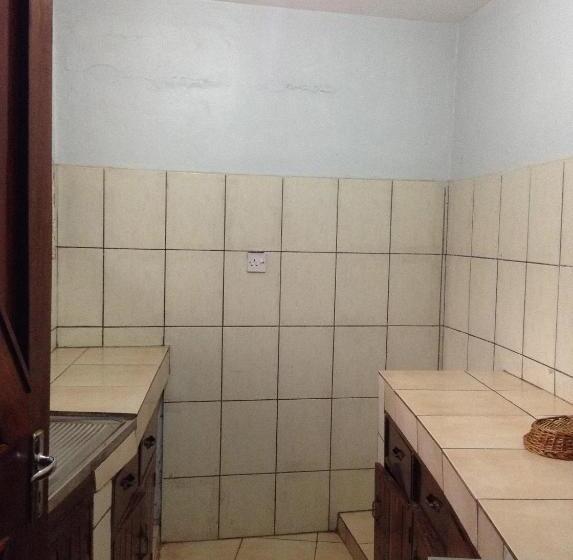 سوئیت 2 خوابه, Morogoro