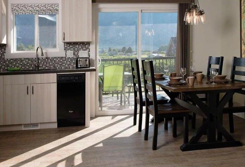 デラックススイートの３ベッドルーム, Klippers Guest Suites