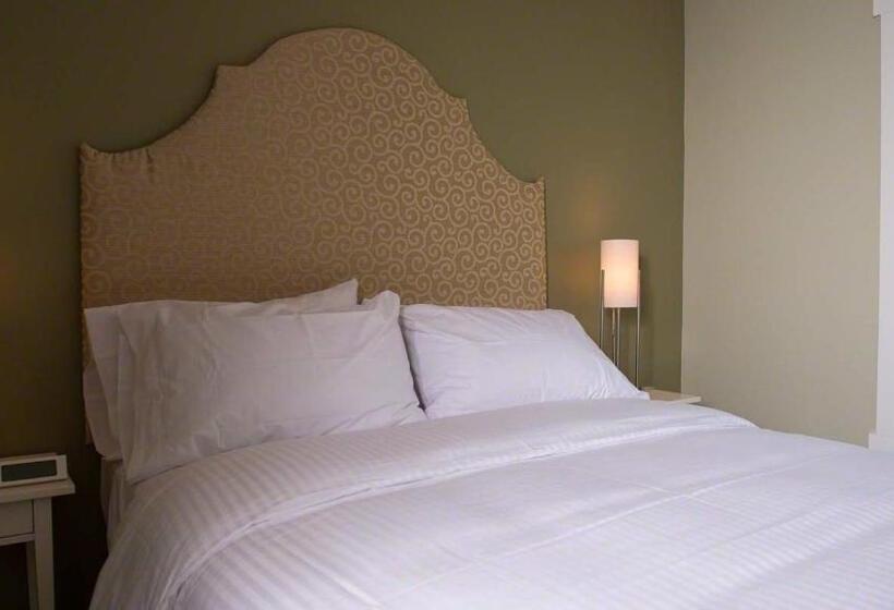 デラックススイートの３ベッドルーム, Klippers Guest Suites