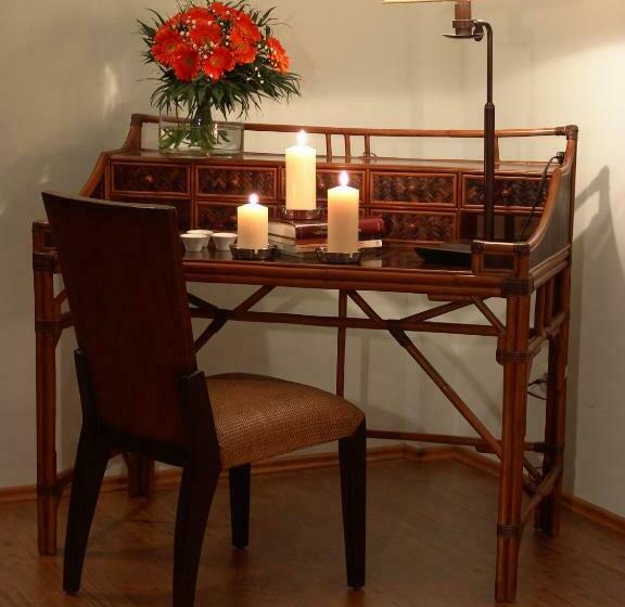 수피리어 트리플 룸, Aloni