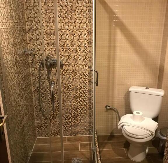 클래식 룸, Aloni