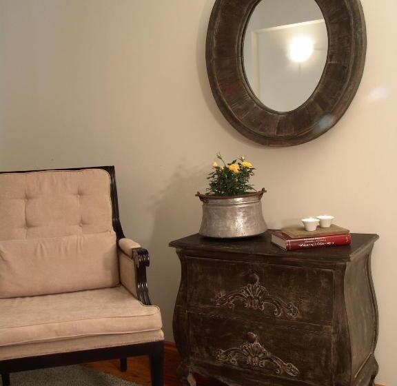 프리미엄 룸, Aloni