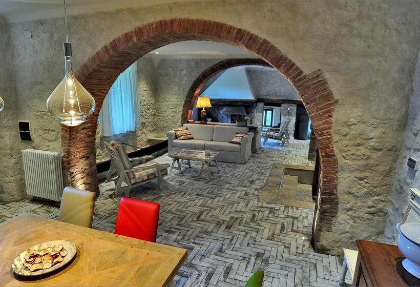 庭の見える１ベッドルームアパートメント, Agriturismo La Pieve