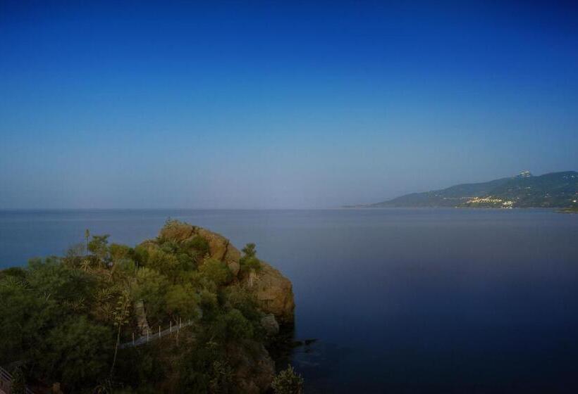 Апартаменты 1 Спальня Вид на Море, Blue Bay