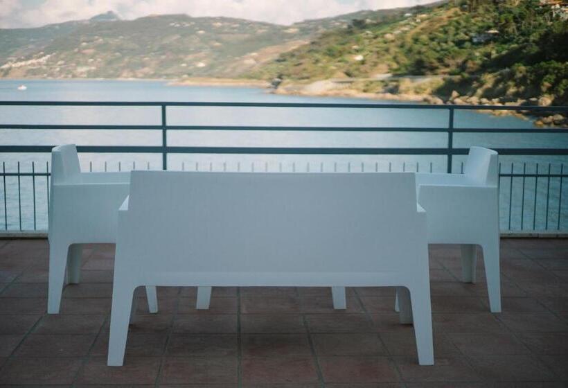 Апартаменты 1 Спальня Вид на Море, Blue Bay