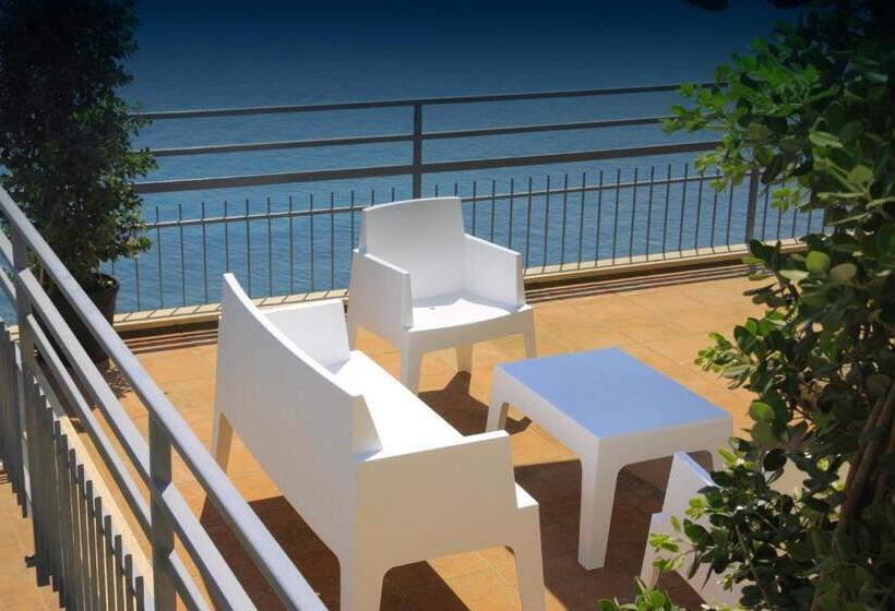 Люкс Вид на Море, Blue Bay