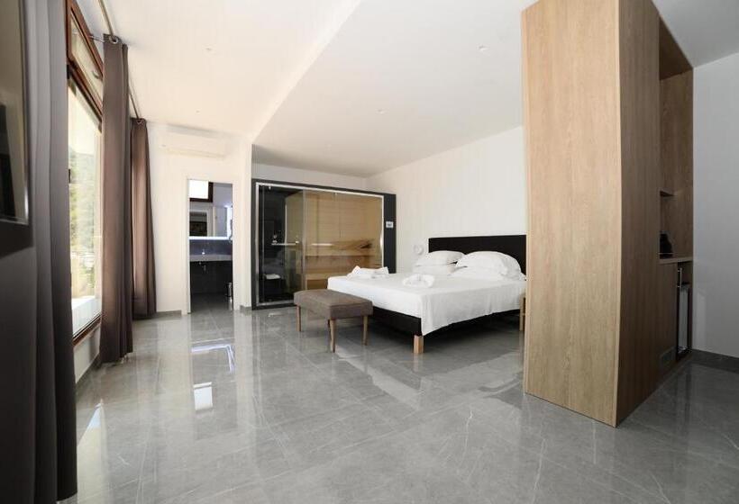 Люкс Вид на Море, Blue Bay