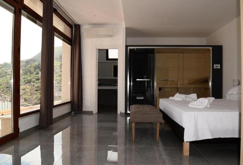 Люкс Вид на Море, Blue Bay