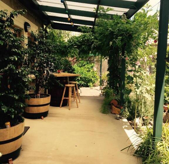 1间卧室的房子, Clarevale Cottage B&b