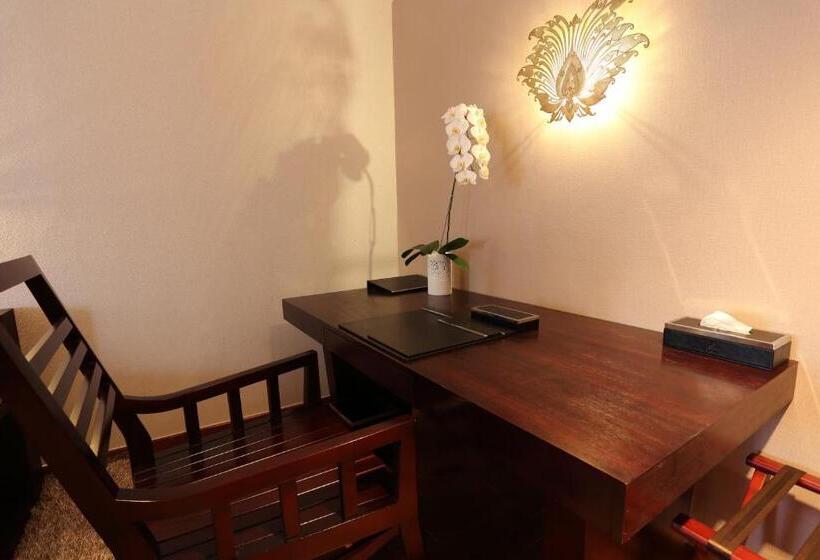 חדר סטנדרט עם מיטת קינג, Arunreas