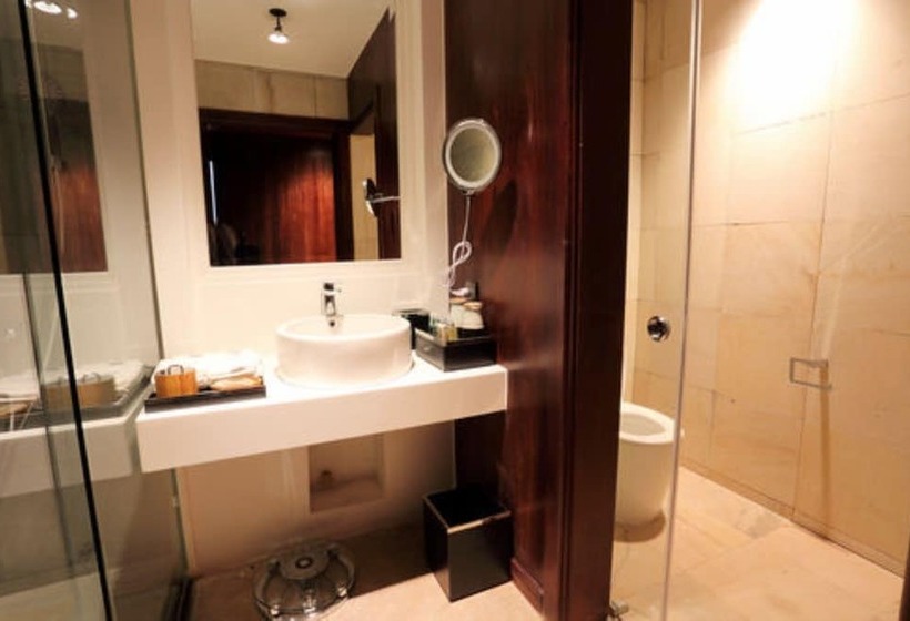 חדר בסיסי, Arunreas