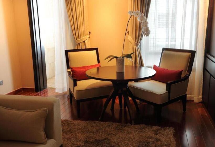 חדר סטנדרט עם מיטת קינג, Arunreas