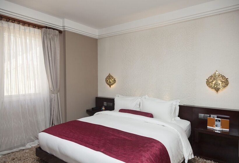 חדר בסיסי, Arunreas