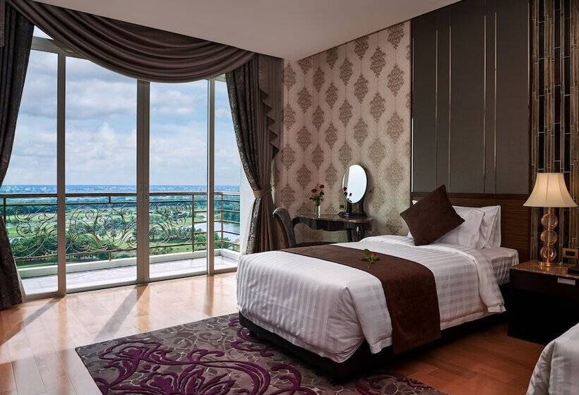 デラックスルーム, Garden City