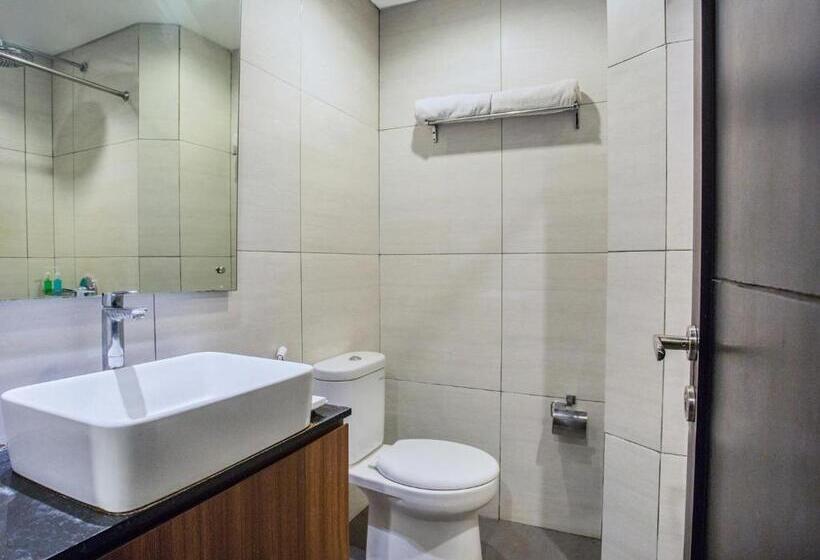 غرفة ديلوكس مزودة بشرفة, Grand Mirah Boutique