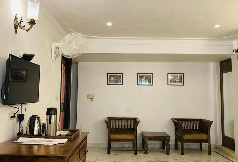 Quarto Deluxe, Kotra Haveli A Boutique Hotel By Lake Pichola