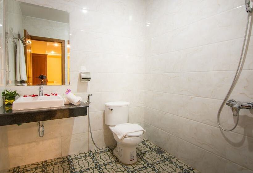 חדר סופריור, Samnang Laor Phnom Penh