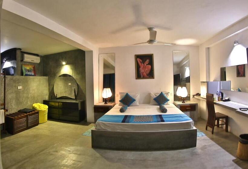 Номер Deluxe Вид на Бассейн, Sunray