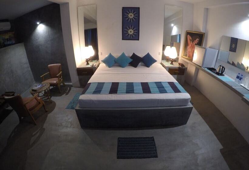 Номер Deluxe Вид на Бассейн, Sunray