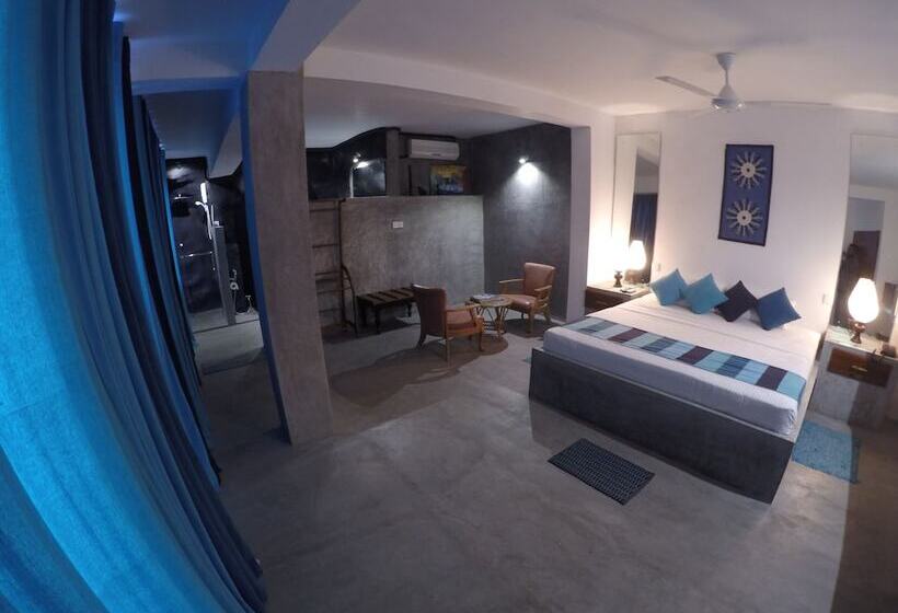 Номер Deluxe Вид на Бассейн, Sunray