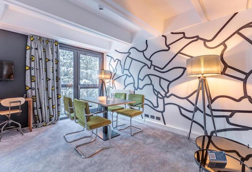 جناح, Totem, Friendly Hotel & Spa