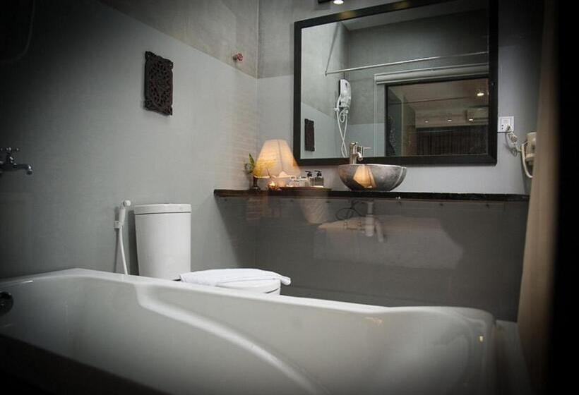 Номер Deluxe с Балконом, Vacation Boutique