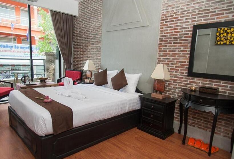 Номер Deluxe с Балконом, Vacation Boutique