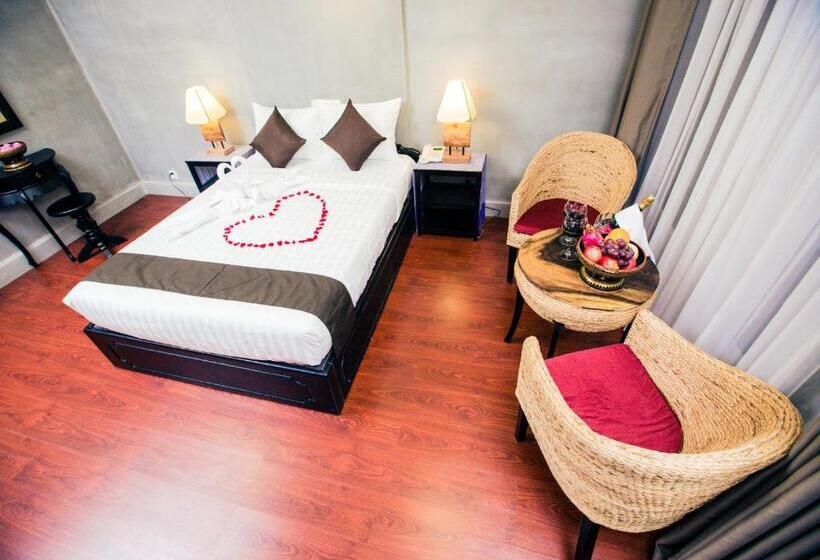 Номер Deluxe с Балконом, Vacation Boutique