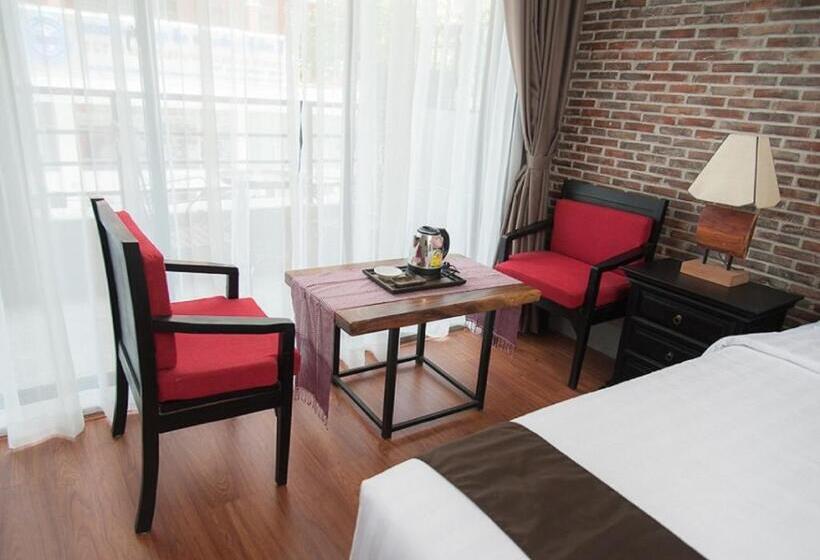 Номер Deluxe с Балконом, Vacation Boutique