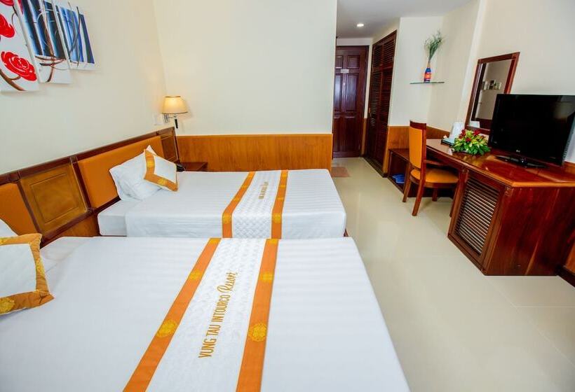 اتاق سوپریور با چشم‌انداز باغ, Vung Tau Intourco Resort